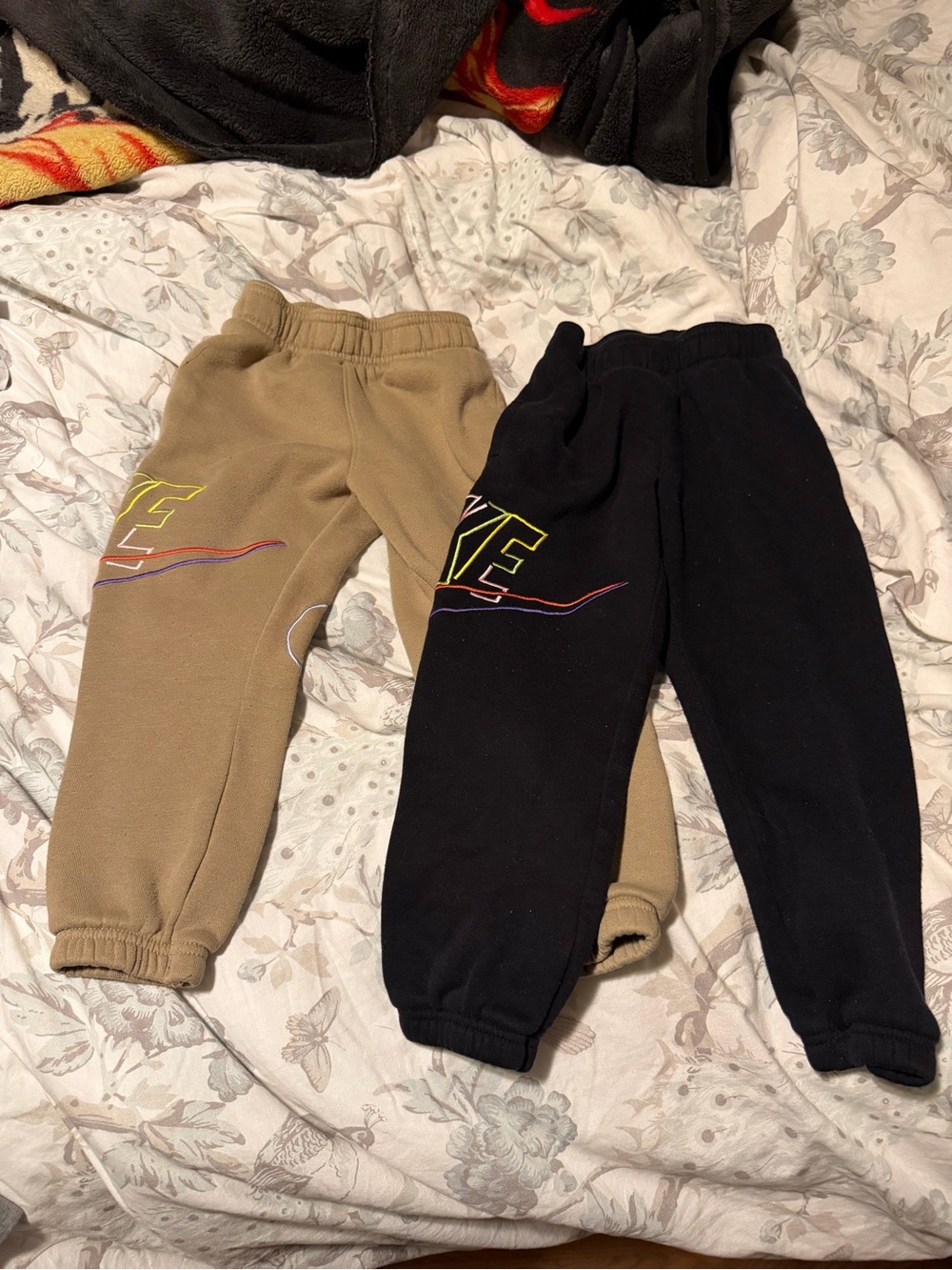 Nike Kids Sweatpants in Black and Khaki with Neon Logo